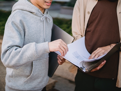 2025年外貿(mào)企業(yè)注冊(cè)香港公司實(shí)用指南