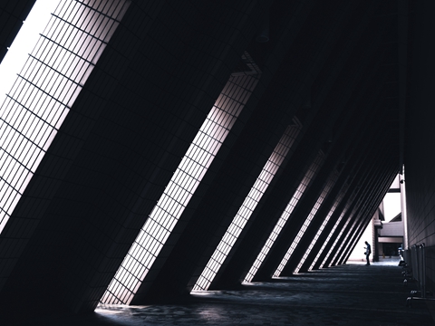 2025美國(guó)銀行開戶指南：華美、摩根、BOA對(duì)比及中國(guó)投資者策略